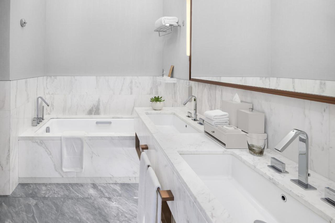 Address Creek Harbour Hotel Dubai Luaran gambar Bathroom
